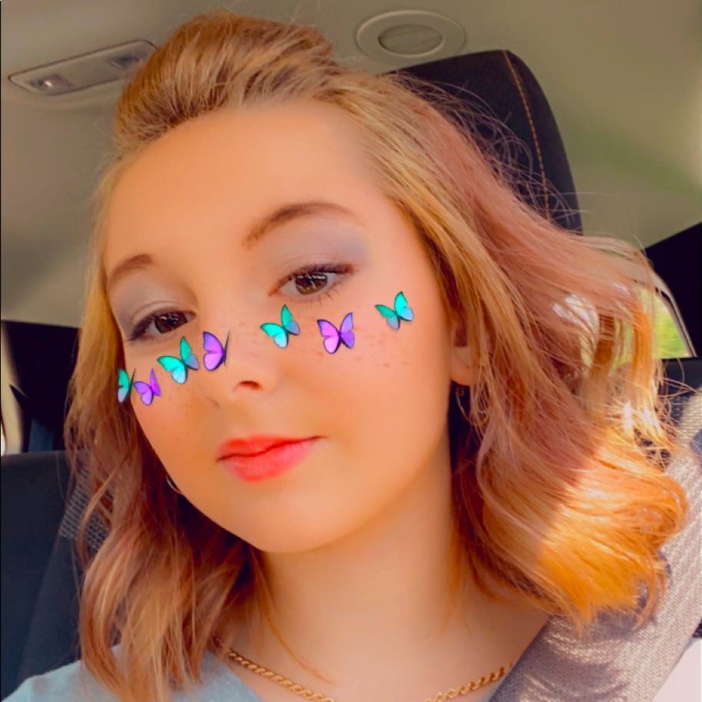 Meet your Posher, Ellie